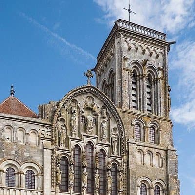 BURGUNDY: VEZELAY & FONTENAY ABBEY - Private day trip from Paris by Train 4