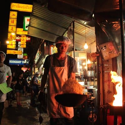 Explore Chinatown Street Food by Night in Bangkok 2