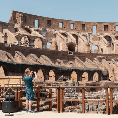 Colosseum Underground Private Tour with Palatine Hill & Forum 3