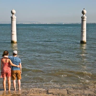 Lisbon From the 1755 Tsunami to the Age of Tourism - Private walking tour