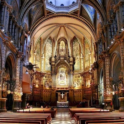 Private Full Day City Tour of Barcelona and Monastery of Montserrat w/ pick up 4