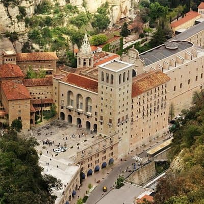 Private Full Day City Tour of Barcelona and Monastery of Montserrat w/ pick up 5