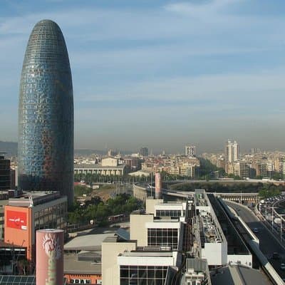 Private Modern Architecture Tour of Barcelona with private pick up and drop off 5