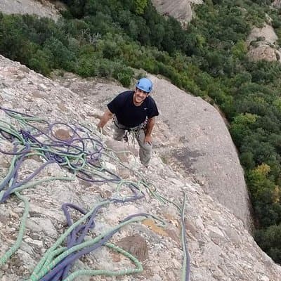 Full-day Guided Rock Climbing Trip in Montserrat, Barcelona 2