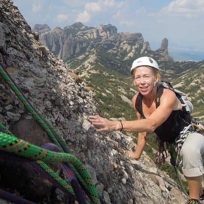 Full-day Guided Rock Climbing Trip in Montserrat, Barcelona 3