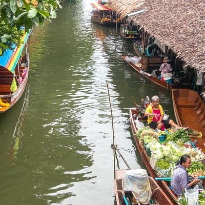 Bangkok Floating Markets and Boat Tour 4