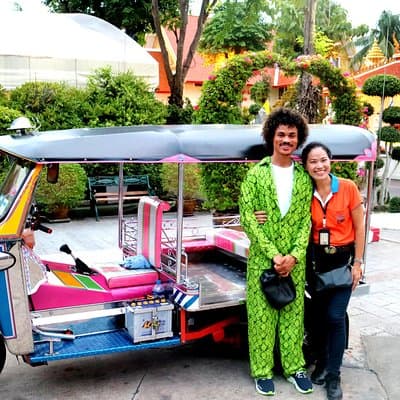 Tuk Tuk Bangkok Private Tour: WW2 Pad Thai, 360-Viewpoint, Chinatown (Pickup)