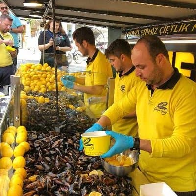 Private Food tour in Europe and Asian Side of Istanbul 3