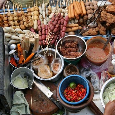 Famous Thai Street Food Tasting Experience! 2