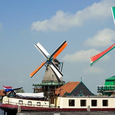 VIP tour: Private full-day tour of the Netherlands with luxury vehicle 3