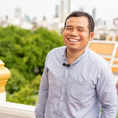 Visit temples in and around Bangkok with a former monk of 10 years 2