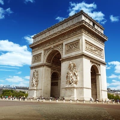 Paris Private Day Tour & Seine Cruise for Kids and Families 4