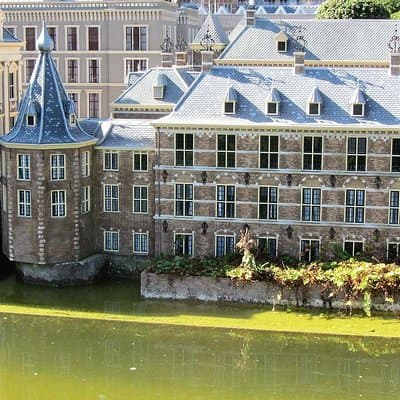 Private Delft and The Hague Tour incl. Madurodam from Amsterdam 3