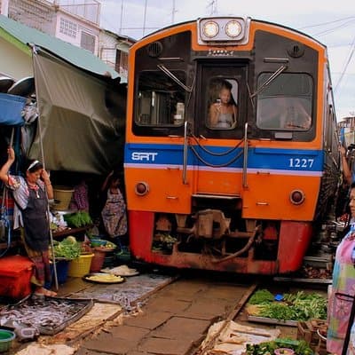 Visit of the fisher man village of Home Krateng from Bangkok with your private English-speaking guide 5