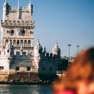 2h Private Group - Exclusive Boat Tour with Local Sailors 5