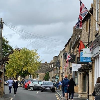 Private Full Day Excursion to the Cotswolds in a London Black Cab 5