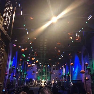 Private Transfers between London & Harry Potter Warner Studio 3