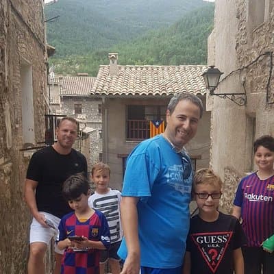 From Barcelona: Private Day Trip to Spain, France & Andorra