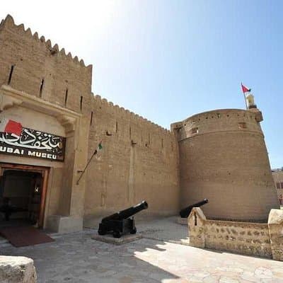 Dubai Walking Tour "Fahidi Area, Dubai Museum, Souks"