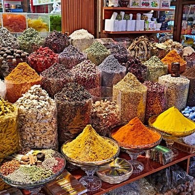 Dubai Walking Tour "Fahidi Area, Dubai Museum, Souks" 3