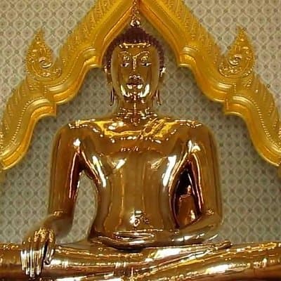 Bangkok Selfie Expert Tour: Flower Market, Wat Traimit & Wat Pho 2