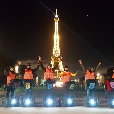 Segway by night ! Illuminated Paris 5