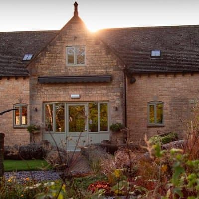 Whisky and Gin Private Tour in the Cotswolds with Driver Guide