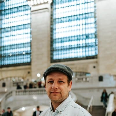 NYC Awesome Architecture Private Tour by Foot and Subway 4