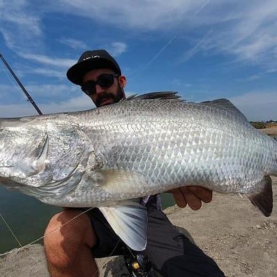 Big Barramundi Lure Fishing Thailand 3