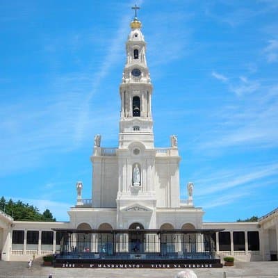 Fatima, Nazare & Obidos Full Day Tour