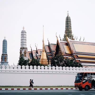 Free discovery of Bangkok with your private English-speaking guide