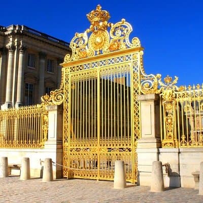 Private 5-hour round transfer to Versailles from Paris. Best offer! 5