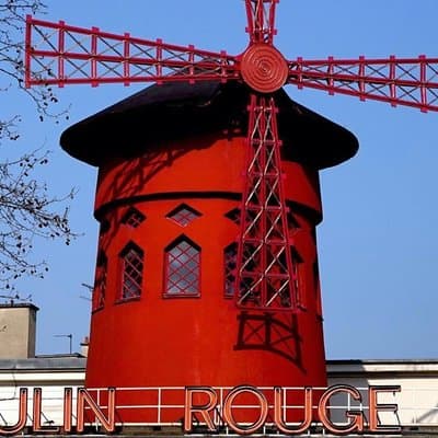 Paris highlights sightseeing tour with private Transportation 3