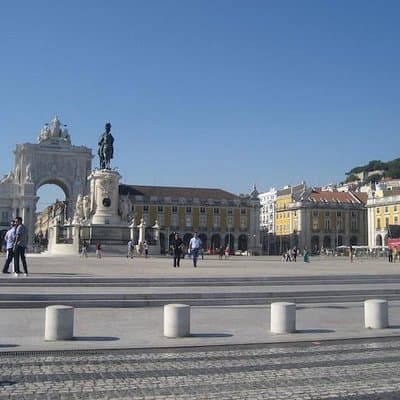 Lisbon experience tailored private tour (half day) 5