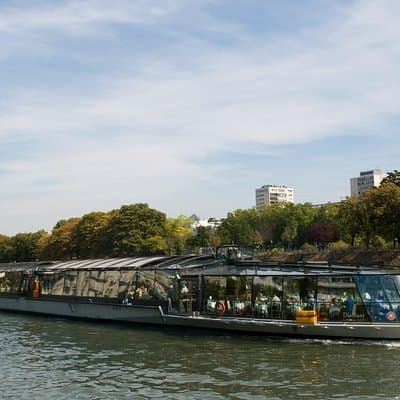 Paris city tour & Lunch cruise with small group