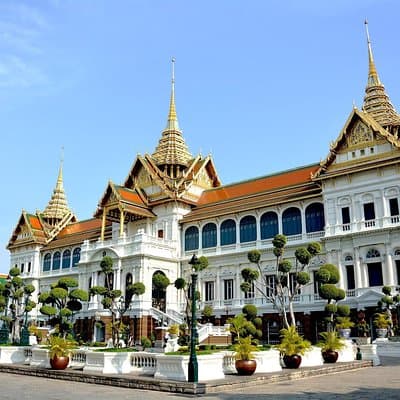 Grand Palace , Wat Pho Half day With Ev Tuk tuk pick up & Adm Fee 2