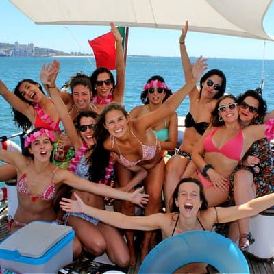 Hen Party in Lisbon on a vintage Sailboat
