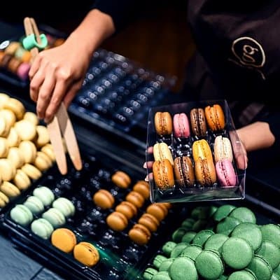 Paris Montmartre Chocolates and Pastry Private Food Tour