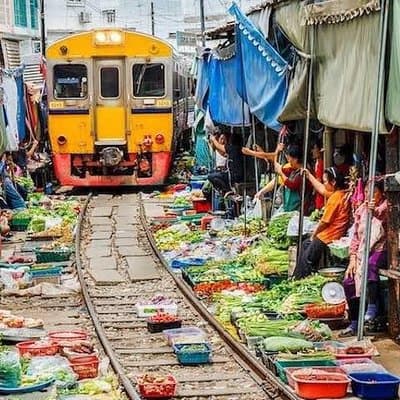 Bangkok Markets, Palaces and Temples Excursion