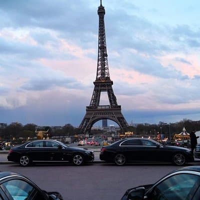Private tour of the essentials of Paris with driver 2