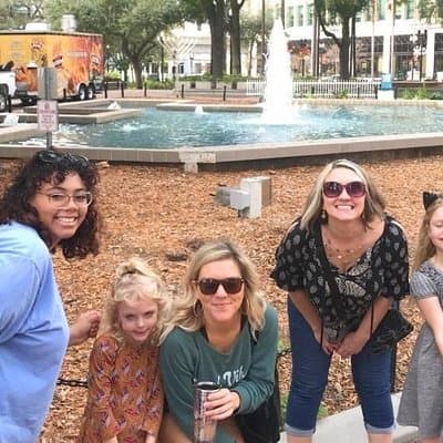 Adventurous Downtown Scavenger Hunt in Sydney 5