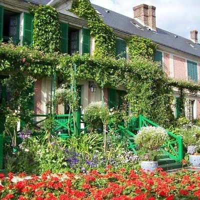 Private 5-hour Round Transfer to Giverny, Claude Monet museum from Paris 3