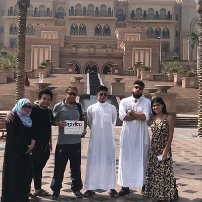 Abu Dhabi City Tour with Ferrari world & Buffet Lunch 4