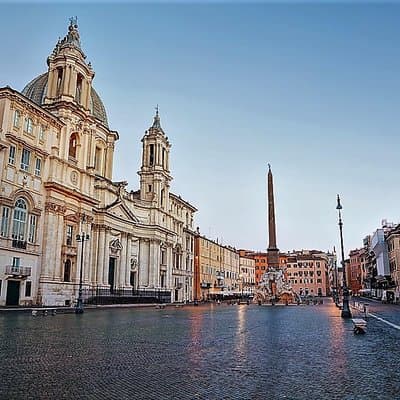 Rome at Sunrise Walking Tour: Pantheon Trevi Fountain & Breakfast