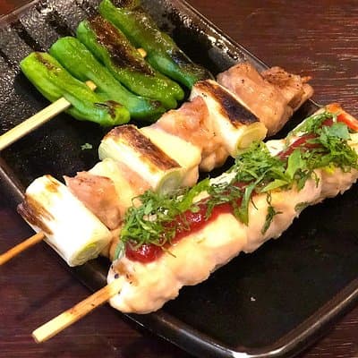 Shinjuku Golden Gai Food Tour in Spanish 4