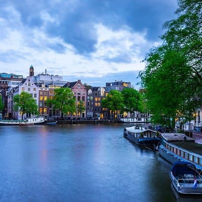Amsterdam Airport AMS Transfer Service 5
