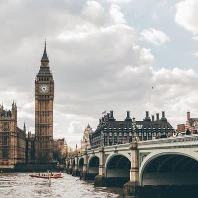 Hourly Rate Disposal Service with Private Driver in London 5