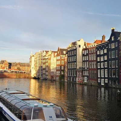 Private walking tour in Amsterdam 4