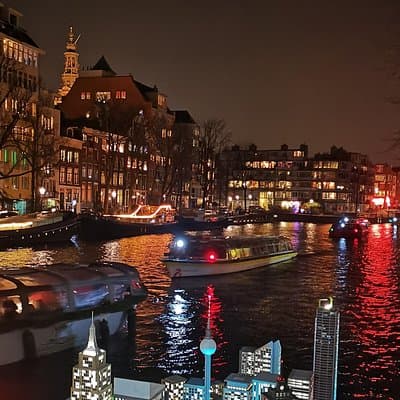 Private walking tour in Amsterdam 5