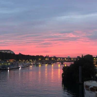 Running in Paris at dawn & see 10 secrets 2